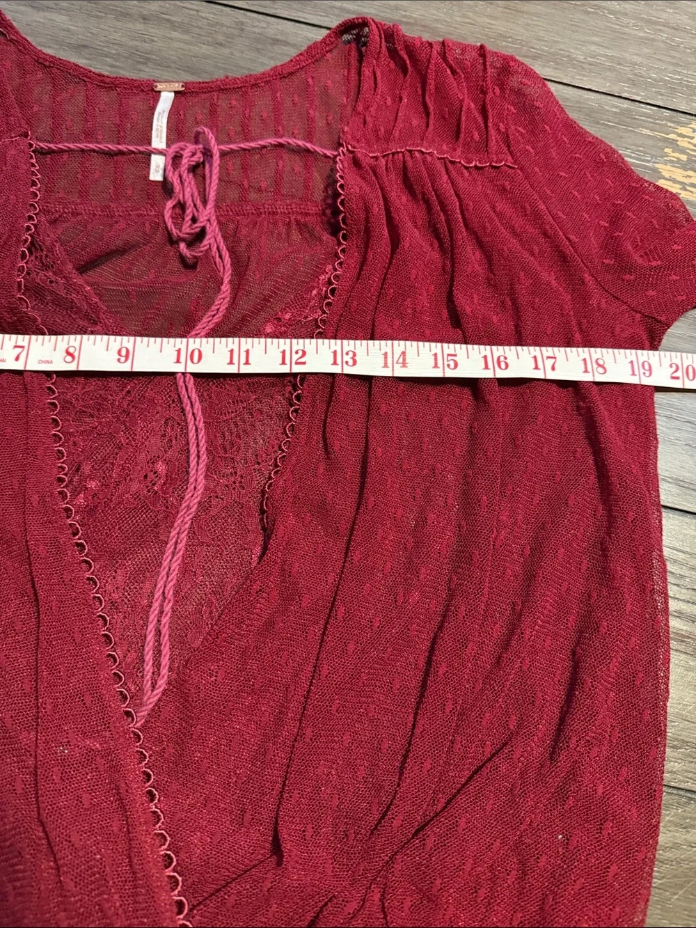 FP Womens Sheer Burgundy Red Lace Blouse Bow tie layered V-Neck Long Bell Sleeve